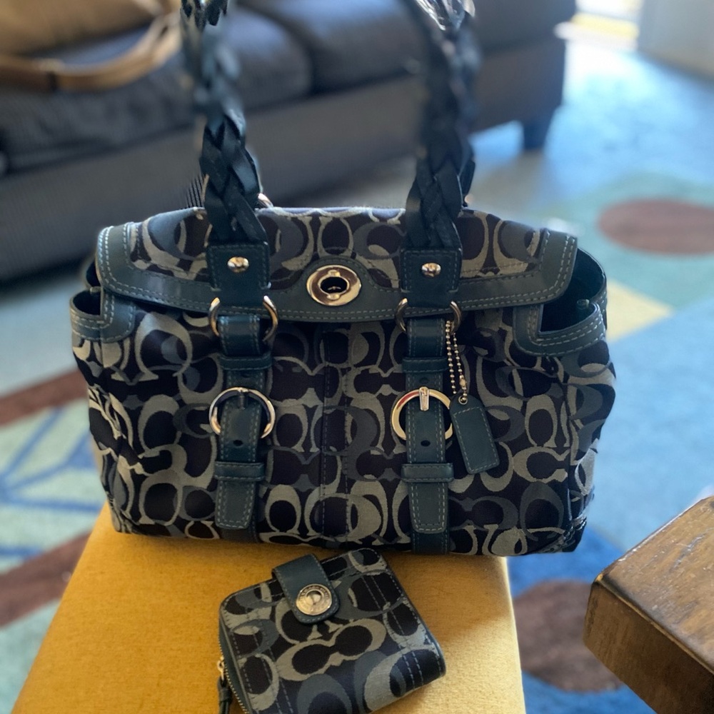 Coach Blue Denim Chelsea Optic Signature Jacquard Shoulder Bag & wallet